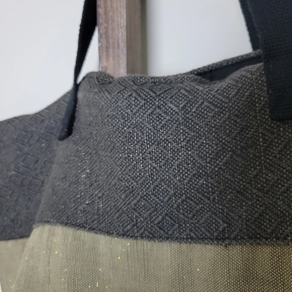 ⭐️40% Off⭐️ Banana Bay Black & Gold Beach Tote Bag